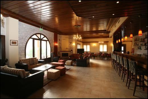 Agnanti Zitsas Hotel Luaran gambar