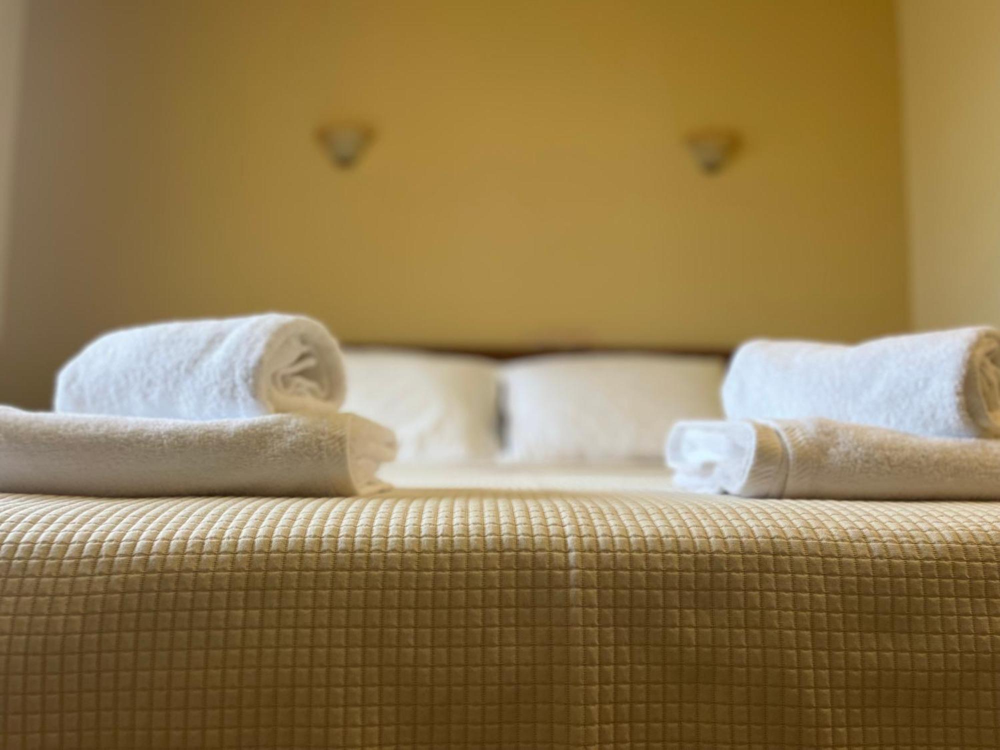 Agnanti Zitsas Hotel Luaran gambar